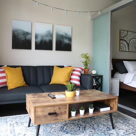 Queen Anne Abode - 1 Block From Cpa! - Free Parking! Seattle Exteriör bild