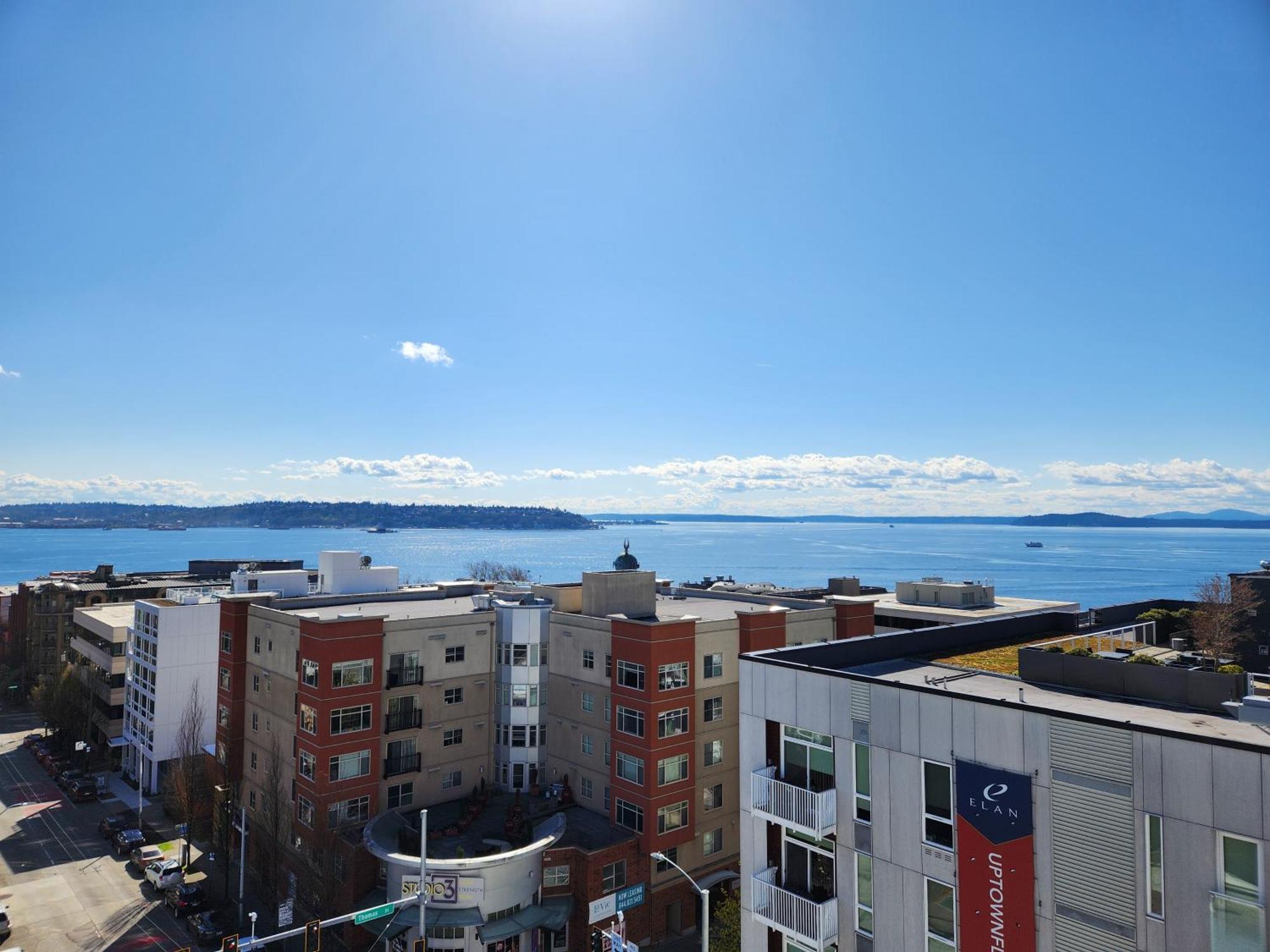 Queen Anne Abode - 1 Block From Cpa! - Free Parking! Seattle Exteriör bild